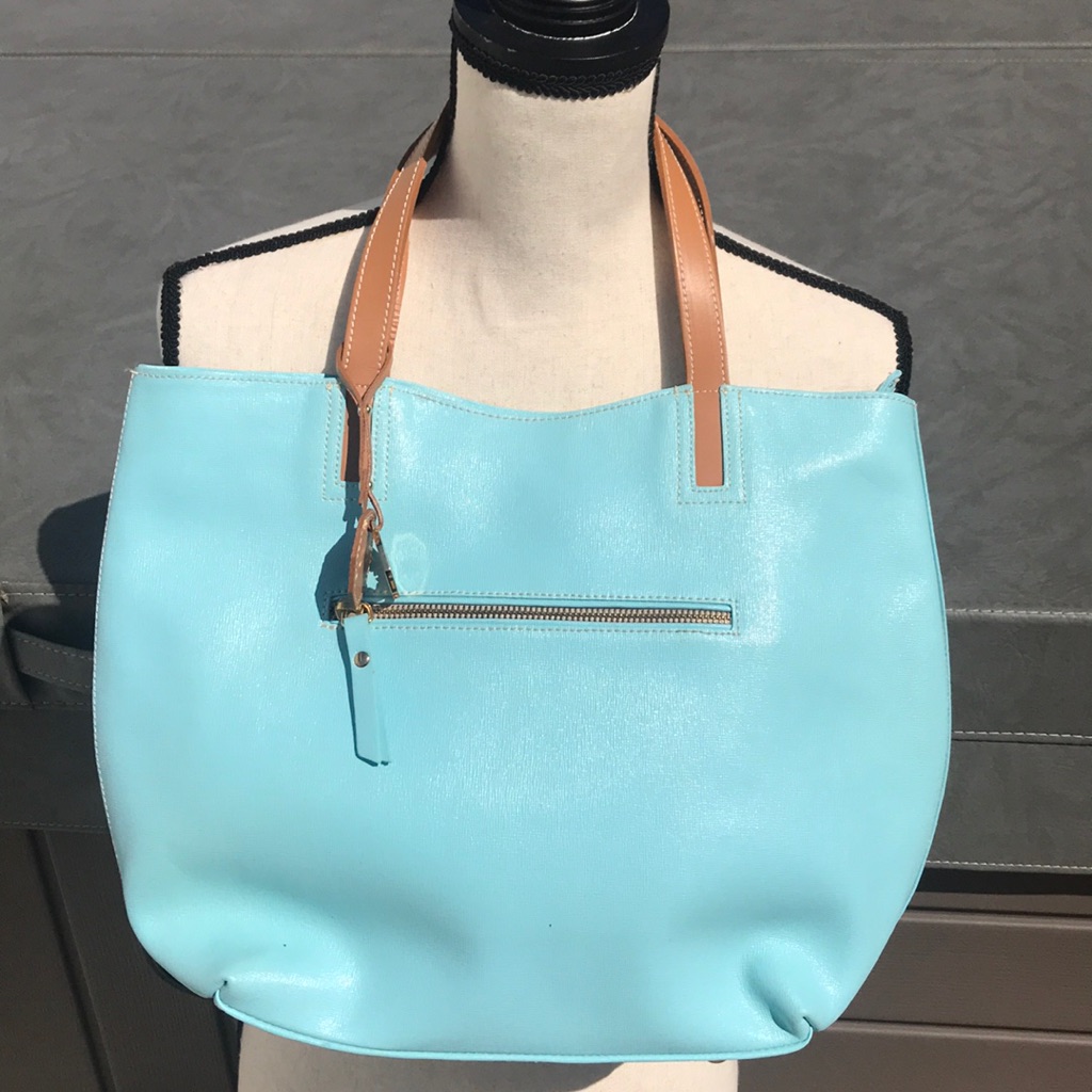Carlo Pazolini Sky Blue Tote Bag With Tan Handles